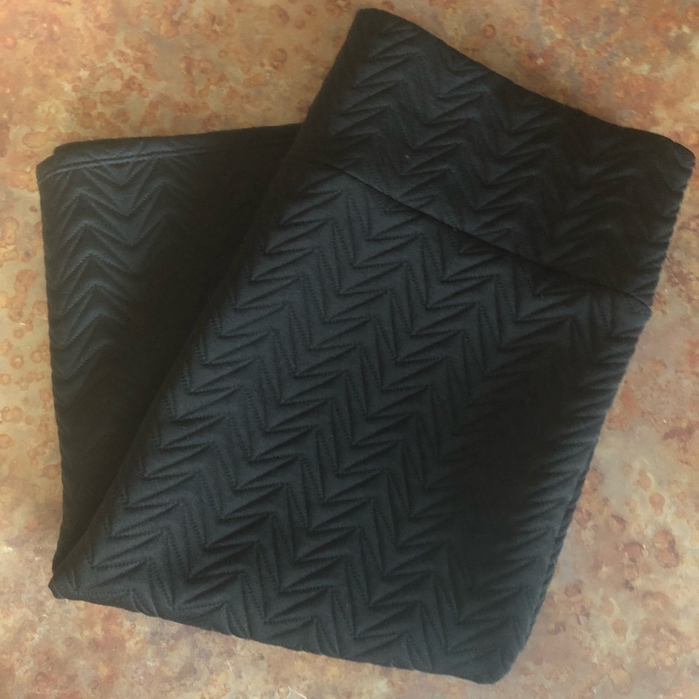 LuLaRoe Black Cassie